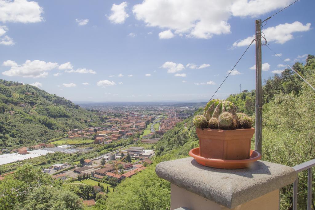 Podere Scoglio D'Oro Pescia Luaran gambar