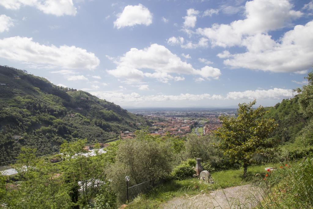 Podere Scoglio D'Oro Pescia Luaran gambar